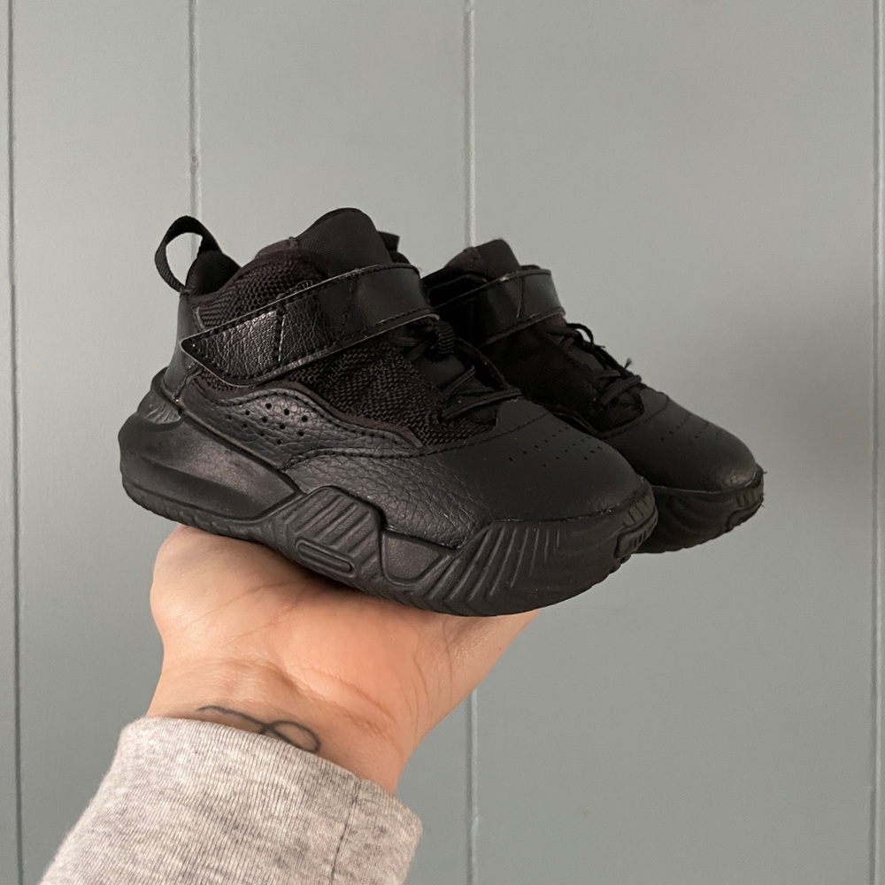Jordan Black Kids Sneakers